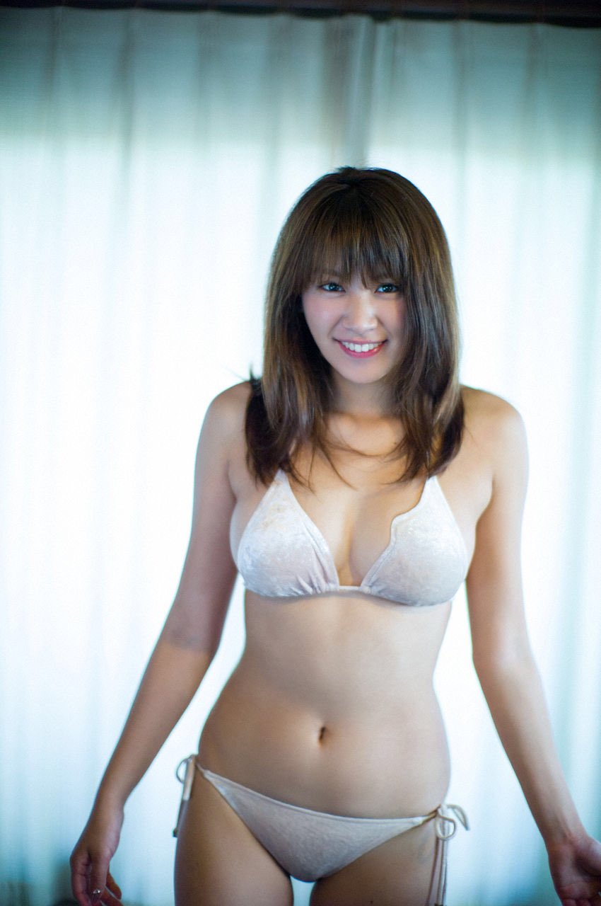 O Xrhsths 幻想図書館 Sto Twitter 久松郁実 久松郁実 の水着dカップグラビア画像がエロすぎ抜いたwwアソコの毛が見えそうなローライズビキニが最高 彼女を一生応援する人rt Hisamatsuikumi 久松郁実 モデル かわいいと思ったらrt T Co O1zecv15kg Twitter