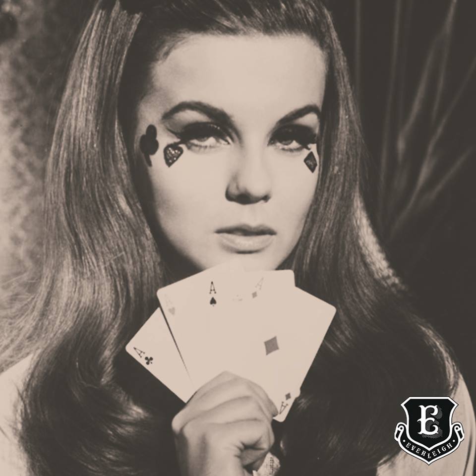 Let's play.

Join us tonight for some happy hour drinks + arcade games inside Everleigh Toronto

#TheRecRoom