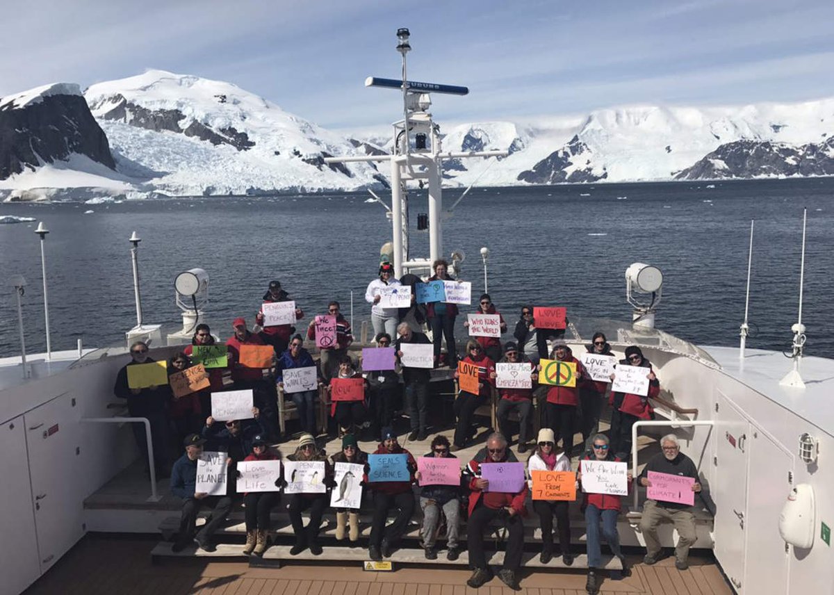 samannmaybe's tweet photo. Even Antarctica got in on the action. Pics from every continent. #sealsforscience #WomensMarch https://t.co/U1KSoPJShE https://t.co/sBvuCbYObI