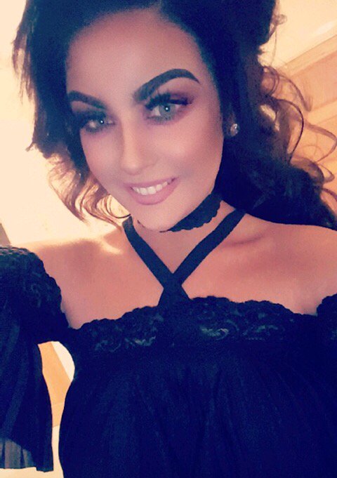 StruleArts's tweet image. #LadiesNight @StruleArts Fri 03 Feb with Del Loughran MUA, @RusticRunway vintage fashion &amp;amp; preloved hand picked garments from Twice as Nice