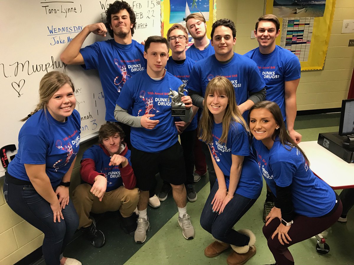BeechwoodFbla's tweet photo. THE 2017 B4B SHIRTS ARE IN!! GET AN ORDER FORM NOW! https://t.co/1IxEMBMaDN