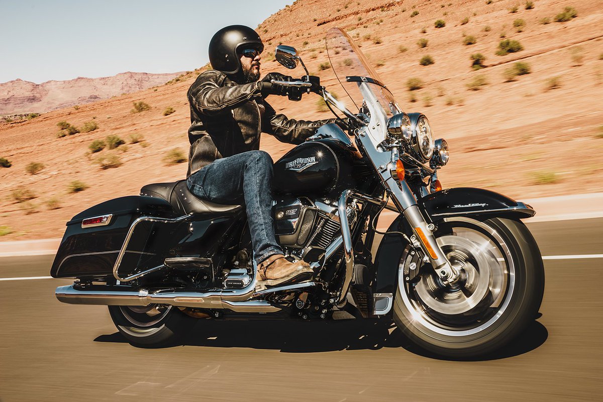 FreedomHDOttawa's tweet photo. Photo of the day: 2017 Road King® #freedomhdottawa #harleydavidson #2017 https://t.co/R4foOAM42g