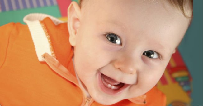 ECOTU's tweet image. Tips para cuidar los dientes de leche de tu bebé, no olvides guardarlos como recuerdo ;)
hubs.ly/H05ZsT40