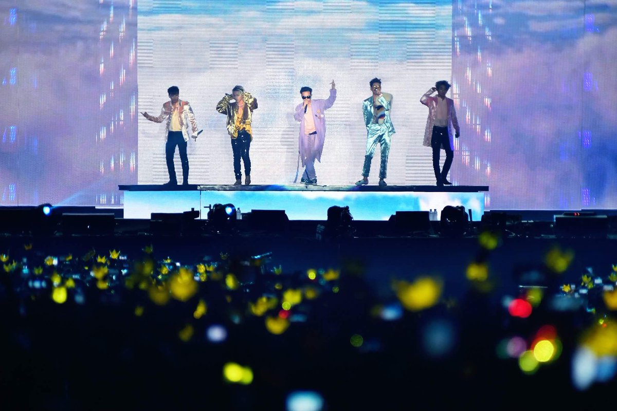 bbturkey_'s tweet photo. 📷[170121] BIGBANG 0.TO.10 Final in Hong Kong Fotoğrafları (1. Gün) ► https://t.co/lcaWEcG1ca https://t.co/0ksw9gCgHc
