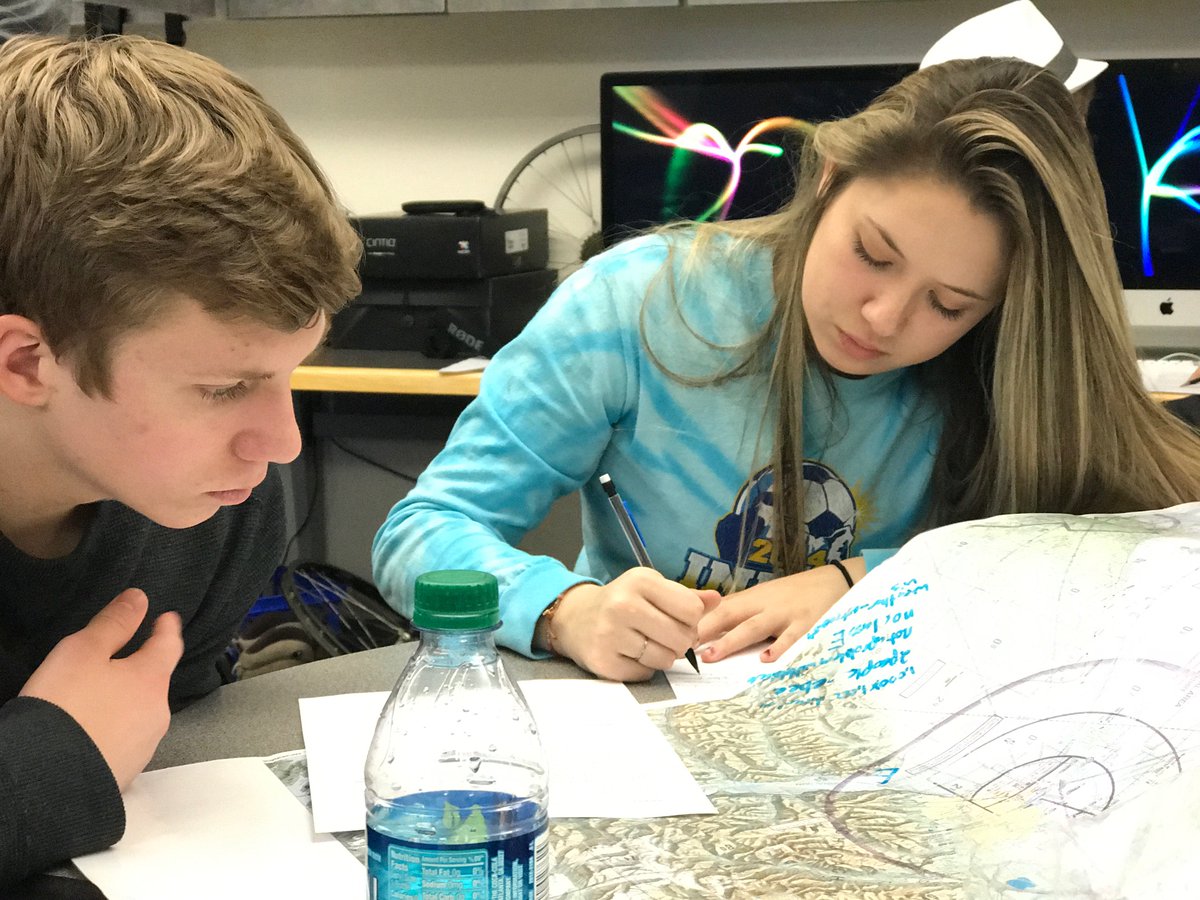 ButterfieldP1's tweet photo. Check out @asdcte students going through scenario work with @akaerialmedia in preparation for their @FAANews Part 107 Exam and AAM Cert! https://t.co/pXBnlmSV8I