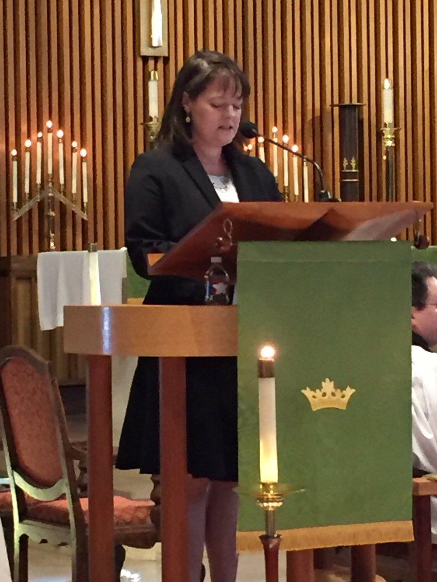 AlwaysEHS's tweet photo. Melissa Cross '89 inspired us all in Chapel today! https://t.co/gYsFHbXxCo