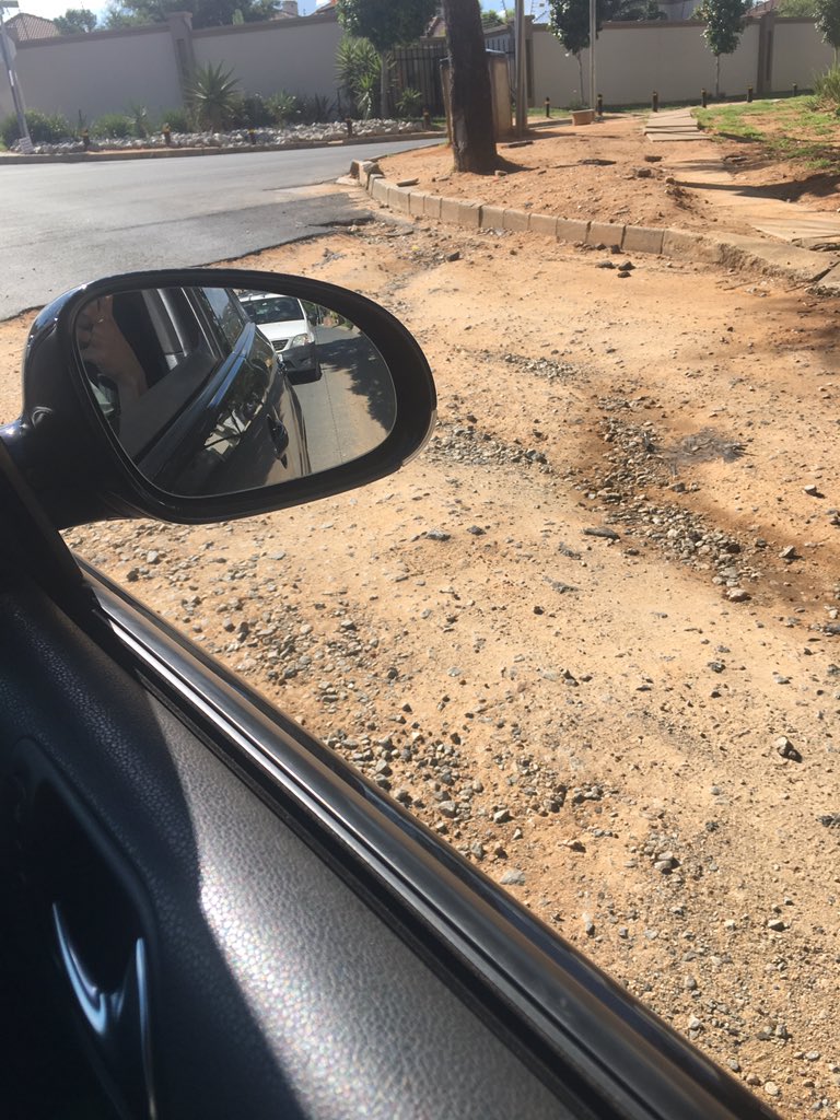 roxzane5's tweet photo. @MyJRA Please fix road. Been like this for months now. Causing serious damage to vehicles. Hyperion Road and Pritchard Street, Northriding. https://t.co/mYKXiLPVm5