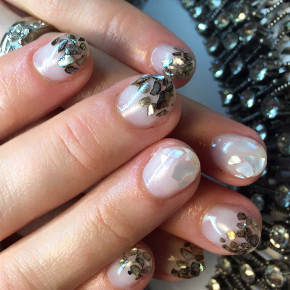 nailsbynilla's tweet photo. SEASHELL✖️OMBRE
#gelnails #seashells #seashellnails #nails #nailart https://t.co/i8HP9XUuOV