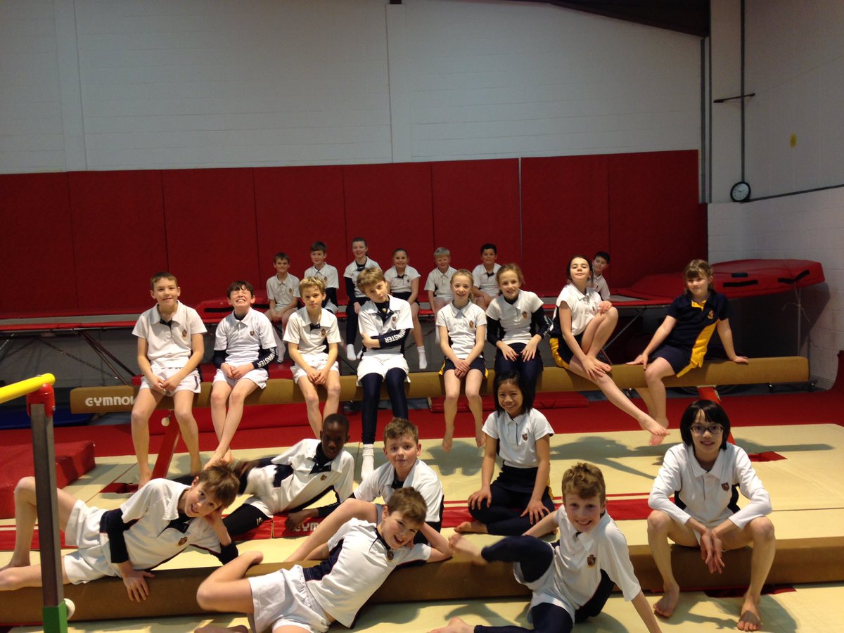 WarminsterPrep's tweet image. Year 5 &amp;amp; 6 Gymnasics in PE. Thank you Springboard! @WarminsterSport #BalanceandControl
