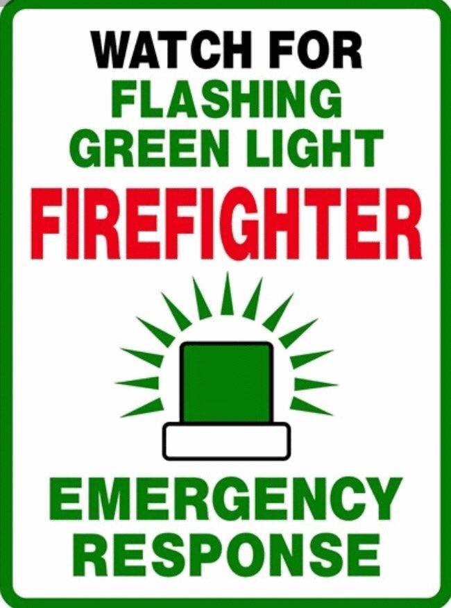 Do you know what to do if you see a green flashing light? #pullover #yield #volunteerfirefighter <a href="/NorfolkCoFire/">Norfolk County Fire Department</a> <a href="/OPP_COMM_WR/">OPPCommunicationsWR</a> <a href="/NC_Scanner/">Norfolk Ontario Scan</a>