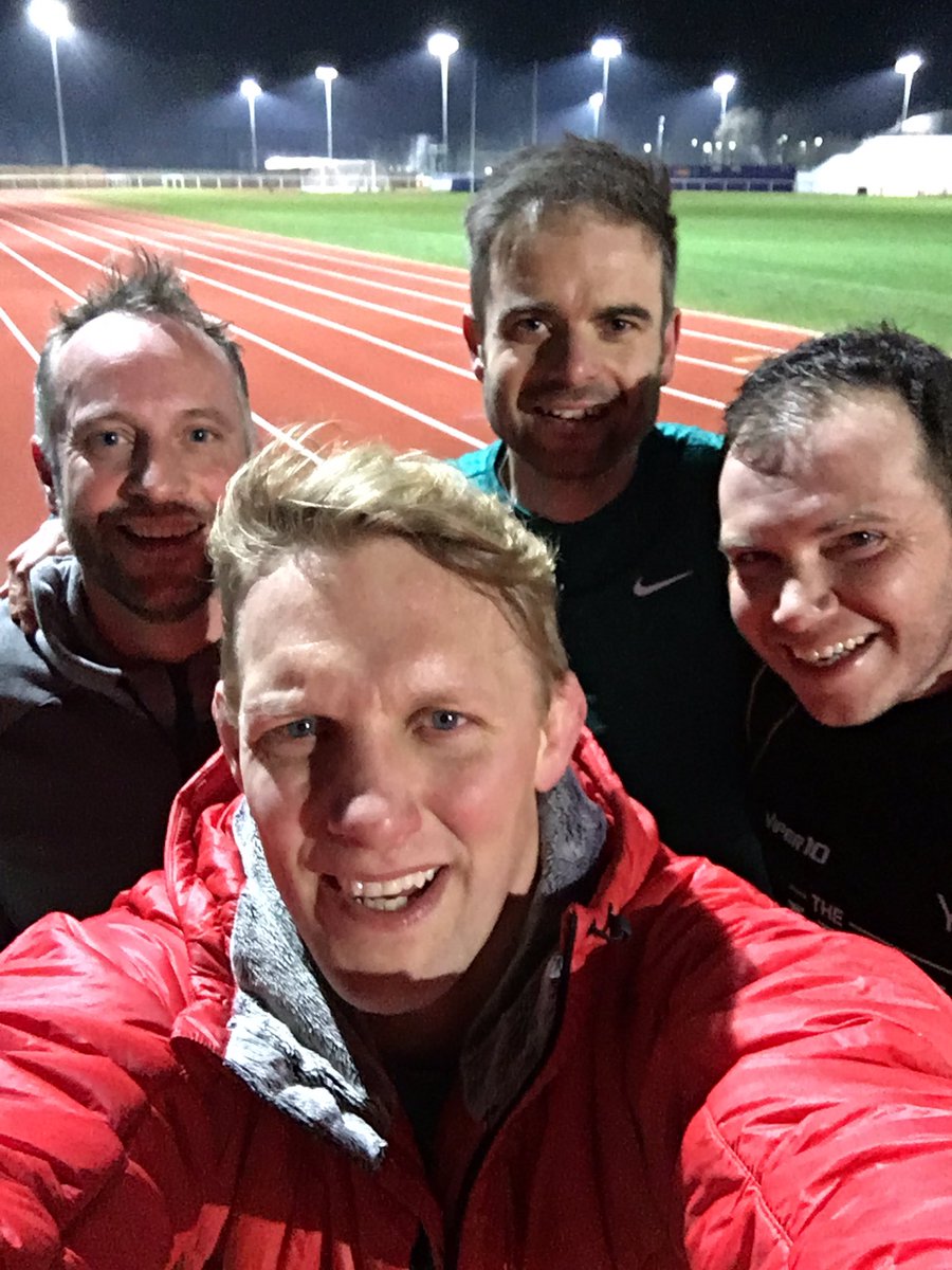 LewisMoody7's tweet photo. In training for @bathhalf, getting some interval training in with this crew.Aiming for a 1hr35 which will be tough at 16.5 stone!!! #teamLmf https://t.co/9xoz5Elt7f
