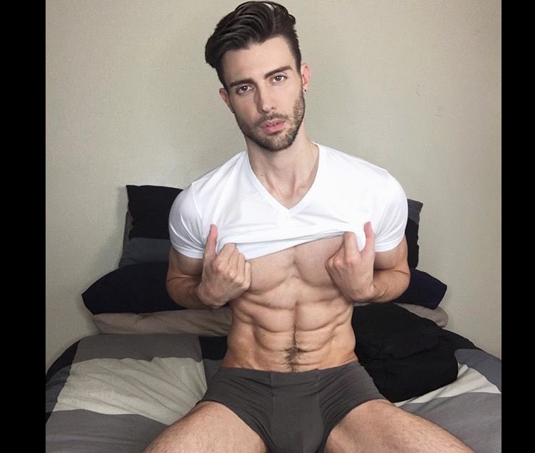 highvibcs's tweet photo. Good morning. Here's a typical douchebag photo of me. https://t.co/j96TVcdc8S