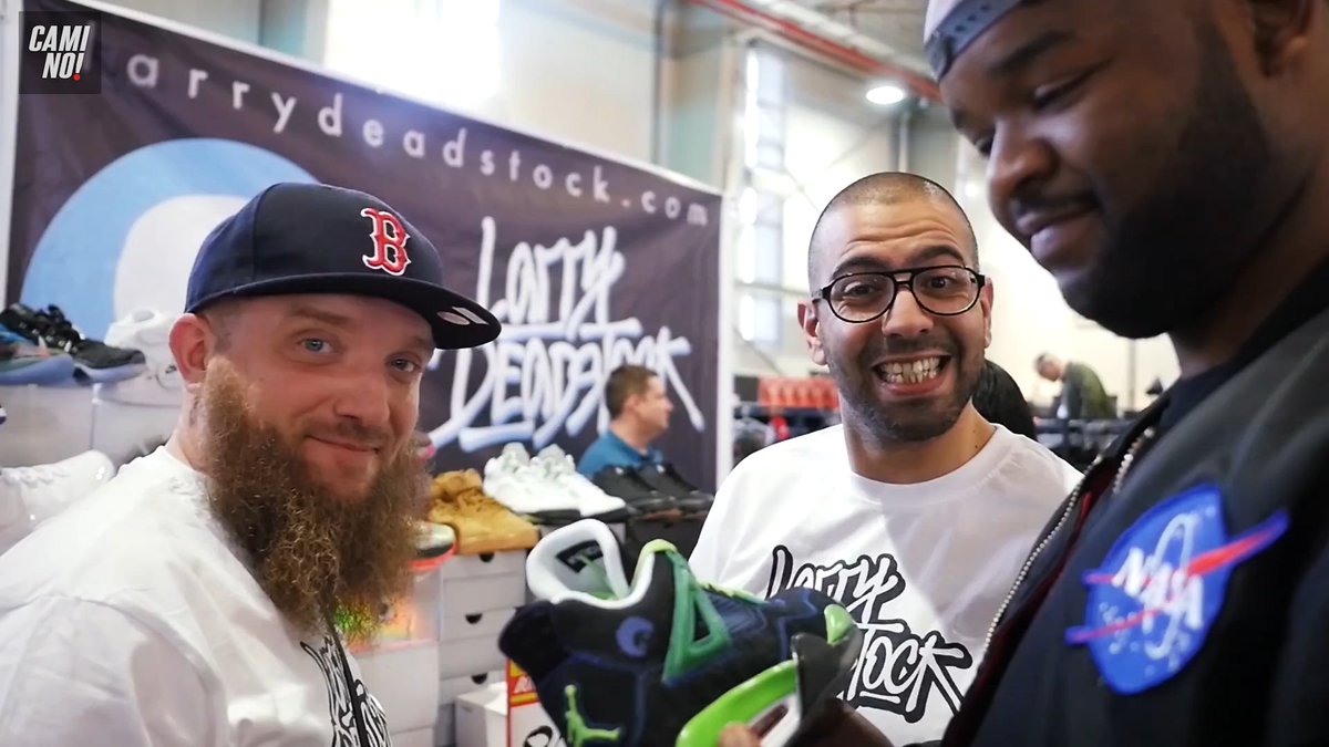 CaminoTV's tweet photo. #LSDLV @LarryDeadstock DANS SON STOCK ! 

DANS LA VIDÉO UN PACK A GAGNER :
YEEZY V2 + JORDAN 1 TOP 3 + NES MINI  

https://t.co/Y232tXNf0v
🔥 https://t.co/WCyvFaoAzR
