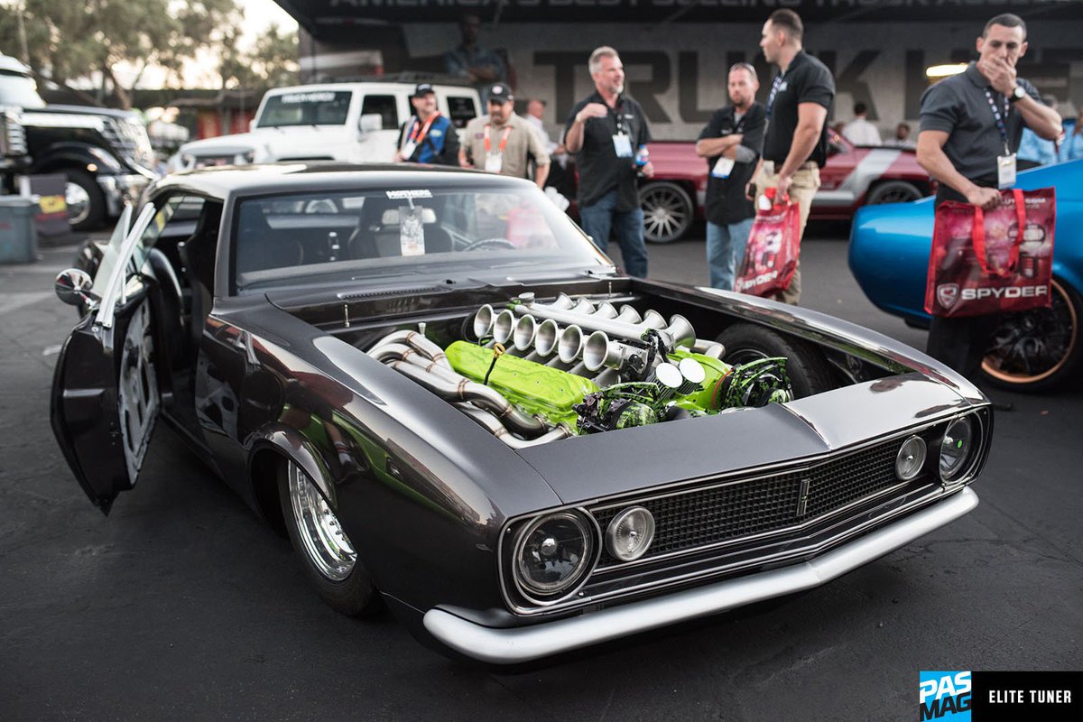 PASMAG's tweet photo. V12 LS. Here's an LS-swap you don't see every day.
Photo: Ranger@elitetuner.net
https://t.co/gjv8L8H5lU
.
#Pasmag #MotorMonday #V12LS #SEMA https://t.co/gD9Hb9eNIN