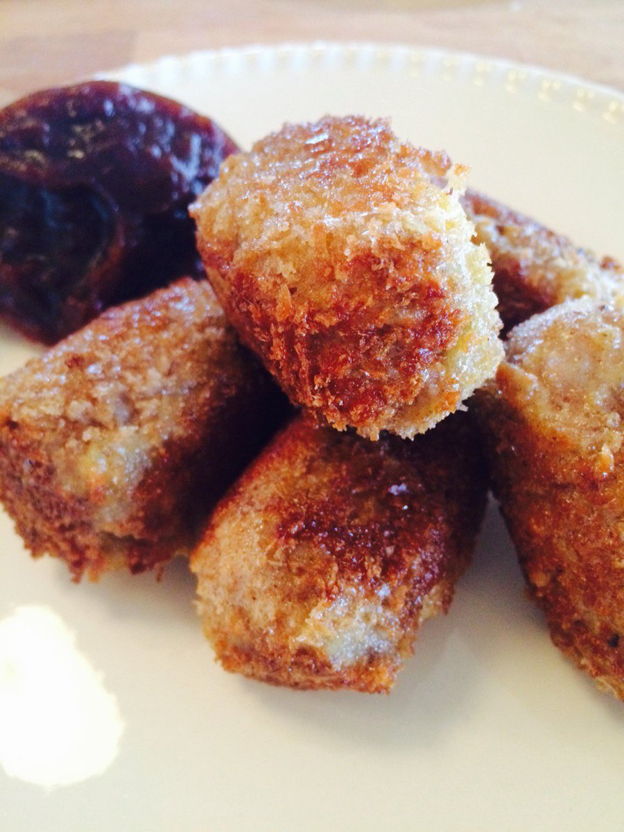 englishblackpig's tweet photo. Savoury lamb croquettes with quince jam. Practice for the @SCSGastronomy @AnnaMarano25 @StratfordChef visit Sunday https://t.co/3GsLM7pvwU