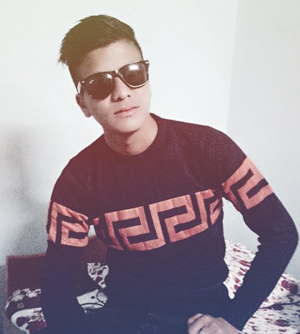 'Dear GOD' तिमी पनि कमाल गर्छौ,,
आँखा भने Black N White दिन्छौ।
अनि सपना भने रंगिन् देखाउँछौ_____!!
       #लोकेन्द्र_पुन_मगर