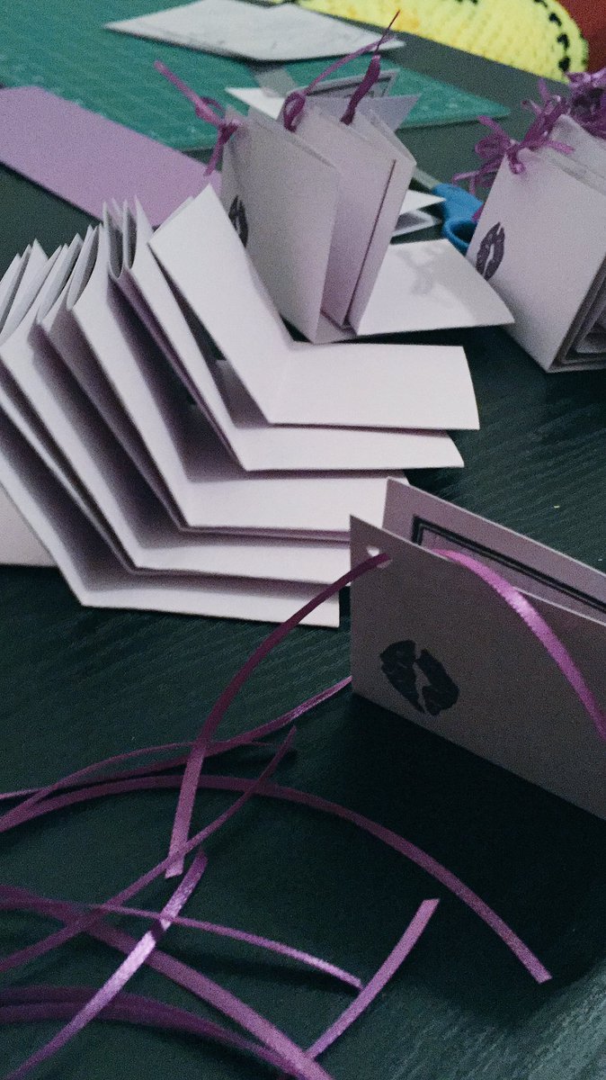 shemadethemove's tweet photo. Sneaky look at the prep for tomorrow's #bloglaunch party! Counting down the hours now! #kisskiss #blogger #finalcountdown #almostlive #nyc https://t.co/R8fmID3Uew
