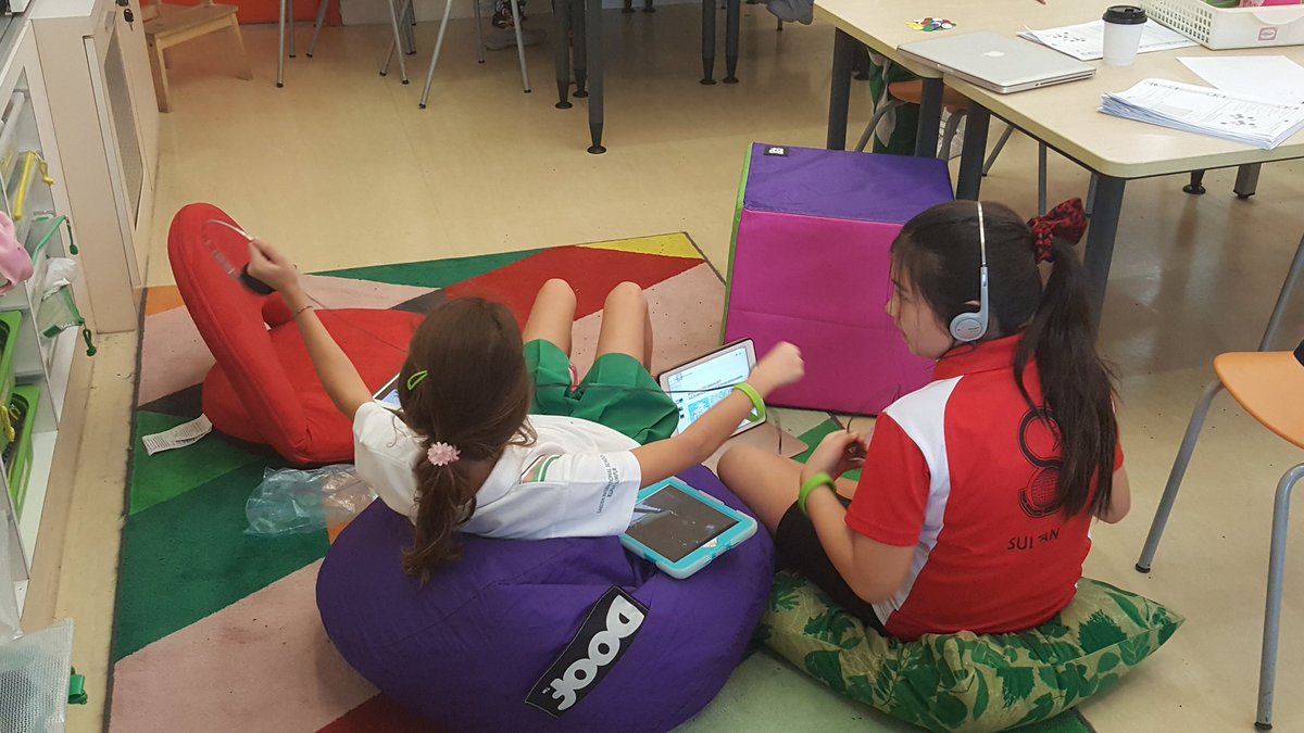 We are loving our learning spaces. #gislearning #flexibleseating <a href="/AFCornfoot/">AFC</a> <a href="/james_wellings/">James Wellings</a> <a href="/ColterWatt/">Colter Watt</a>