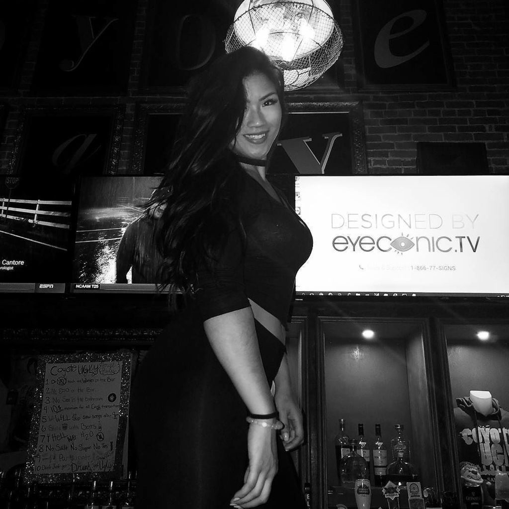 coyoteuglysd's tweet photo. Monday's with Aleka are always a blast!!!! Where are you? Missing #happyhour that's where!… https://t.co/pGP11Ny8RJ https://t.co/YTtjBEYtIa