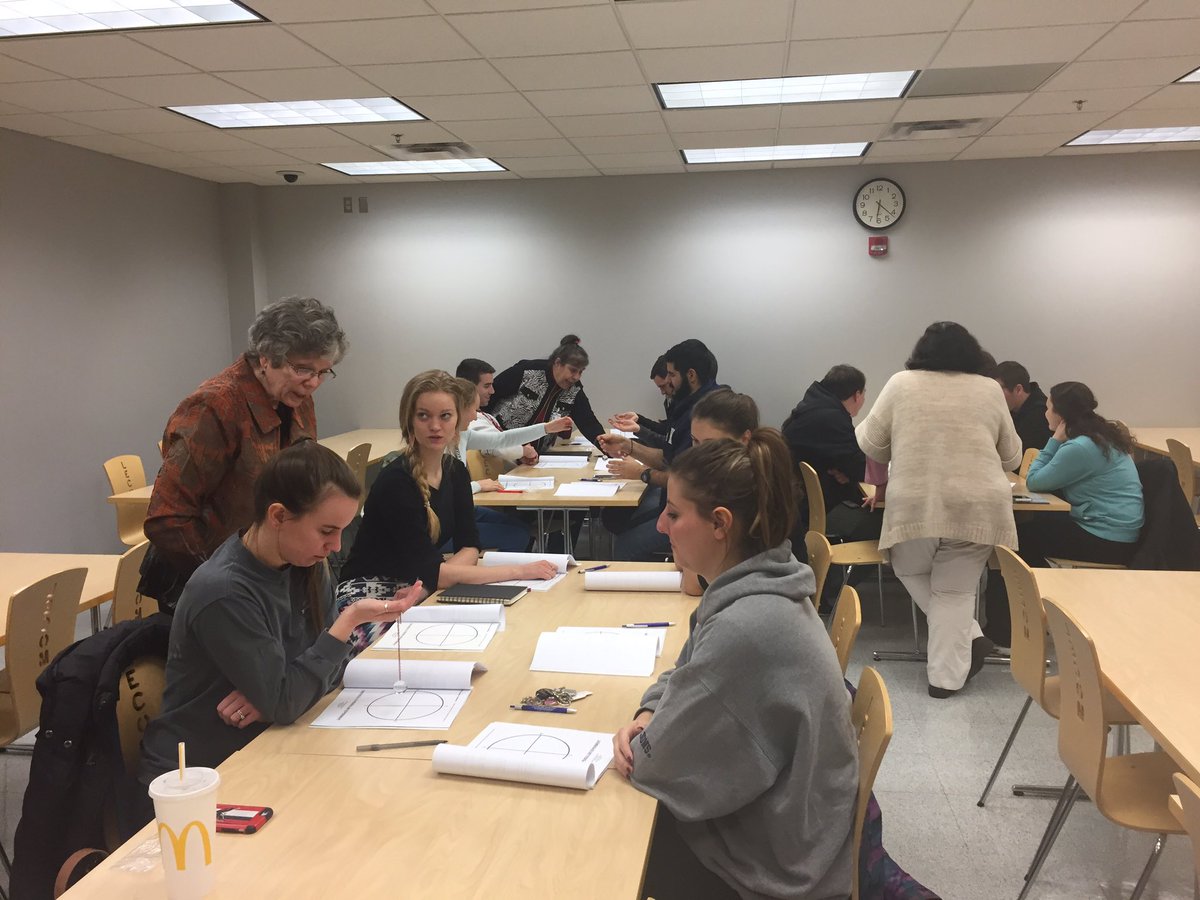 LECOM_MHTF's tweet photo. Had a great time with the neuro/psych club learning about hypnosis with Ms. McGrath! https://t.co/FYHe6E46vl