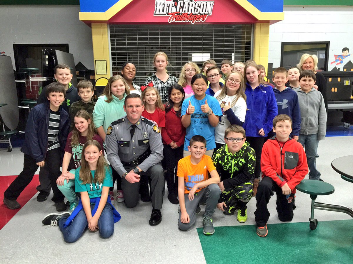 TprPurdy's tweet photo. There's no party like a Pizza🍕 &amp; Dance🎤 party.

Congratulations to Mrs Bach's 5th grade class at Kit Carson. 

#CramTheCruiser champions!

🏆 https://t.co/H0VJEtZMEn