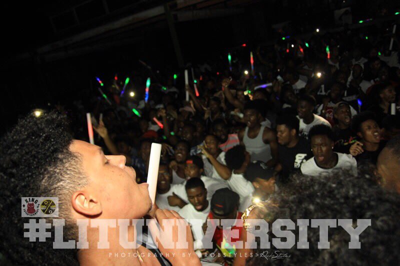 Lodevinci_'s tweet photo. #LitUniversity2 is coming back this weekend!!!

The DMV Back2School Weekend💃🏾🍾

Friday: College Saga 🐻🐶🐤🐯🐢🐎
Saturday: MSU⚡️CSU After-Party🍾🏀 https://t.co/TMG9CPapPV