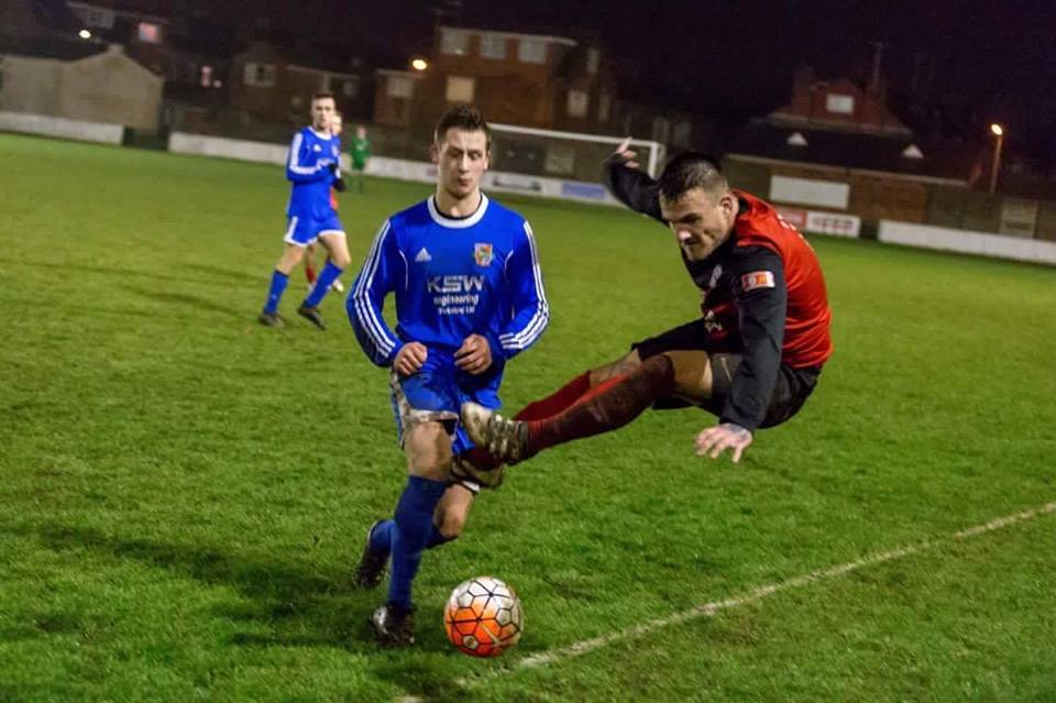 sportbible's tweet photo. TAG a mate who tackles like this! https://t.co/gKXZTTNFjX