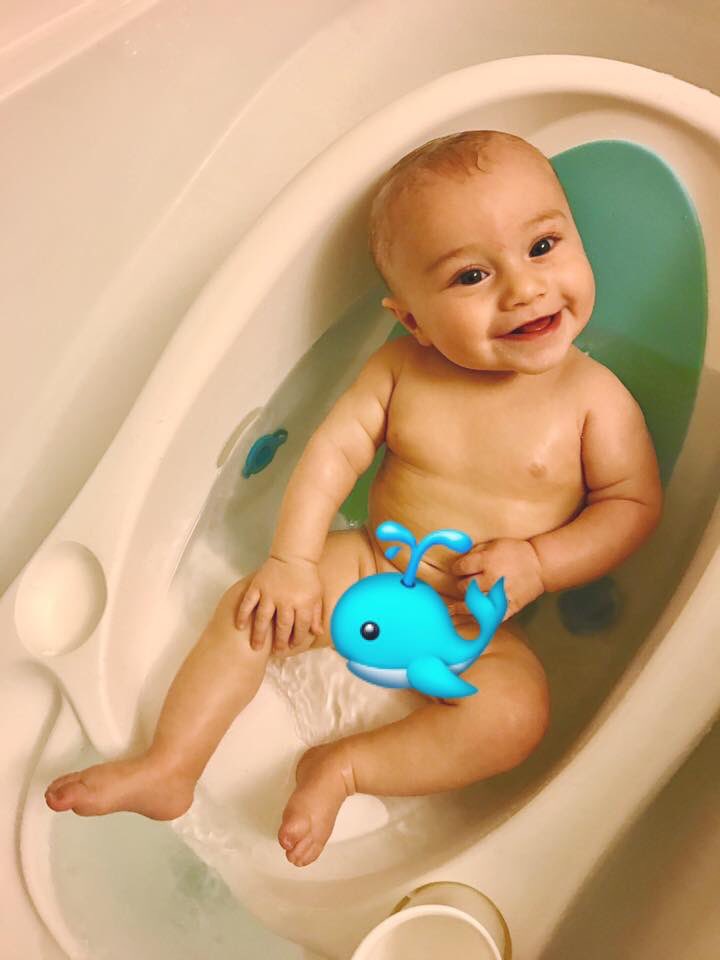4 month baby bath tub