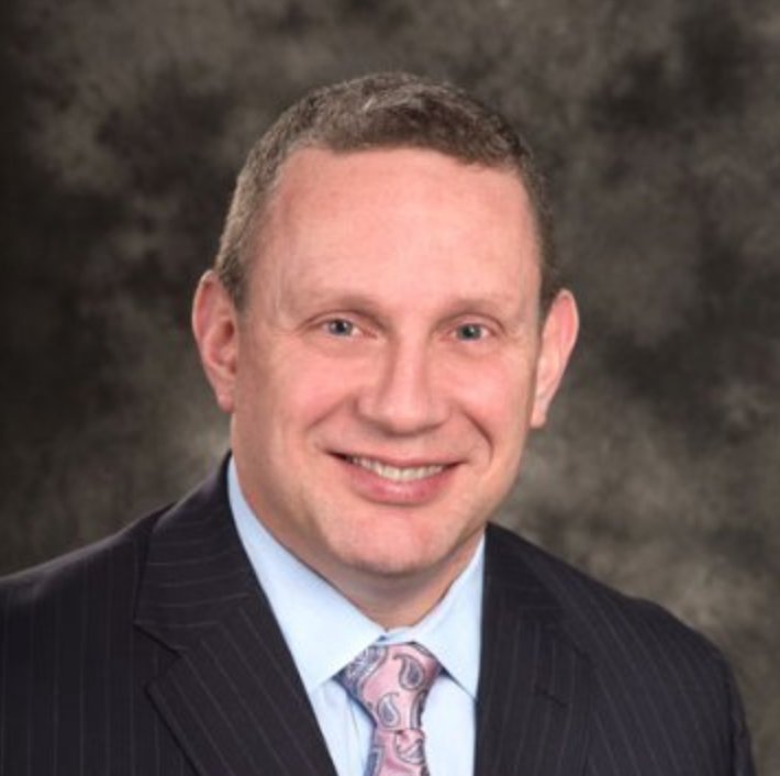 metrocitizen's tweet photo. Monument Real Estate Services Names Gregory J. Lozinak Chief Executive Officer
https://t.co/AhD367ylBh https://t.co/MS8l31gUdD