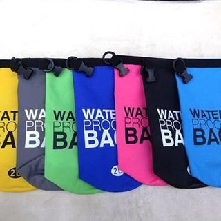 ihima_OutShop's tweet photo. Drybag WF Bag 2L
Bahan : PVC (Tersedia banyak warna) 
IDR 55K
Bisa dislempang bonus tali strap https://t.co/ecUEbYOba2