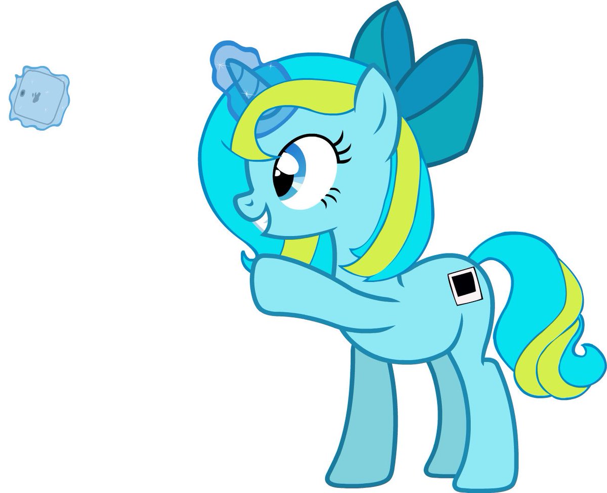 TheSelfiePony's tweet photo. Update:the @Pacific_PonyCon 2017 selfies will be posted soon :3 I was organizing them. And dealing with life and stuff. https://t.co/9LwszQvsID