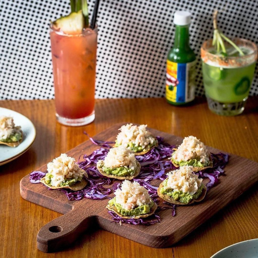 gluttonmag's tweet photo. Crab &amp; Prawn Tostadas via @mamasitamelbourne
-
Photo @smudge_eats https://t.co/eMARMcFtUm #foodporn #glutton https://t.co/IgcpwG9l3p