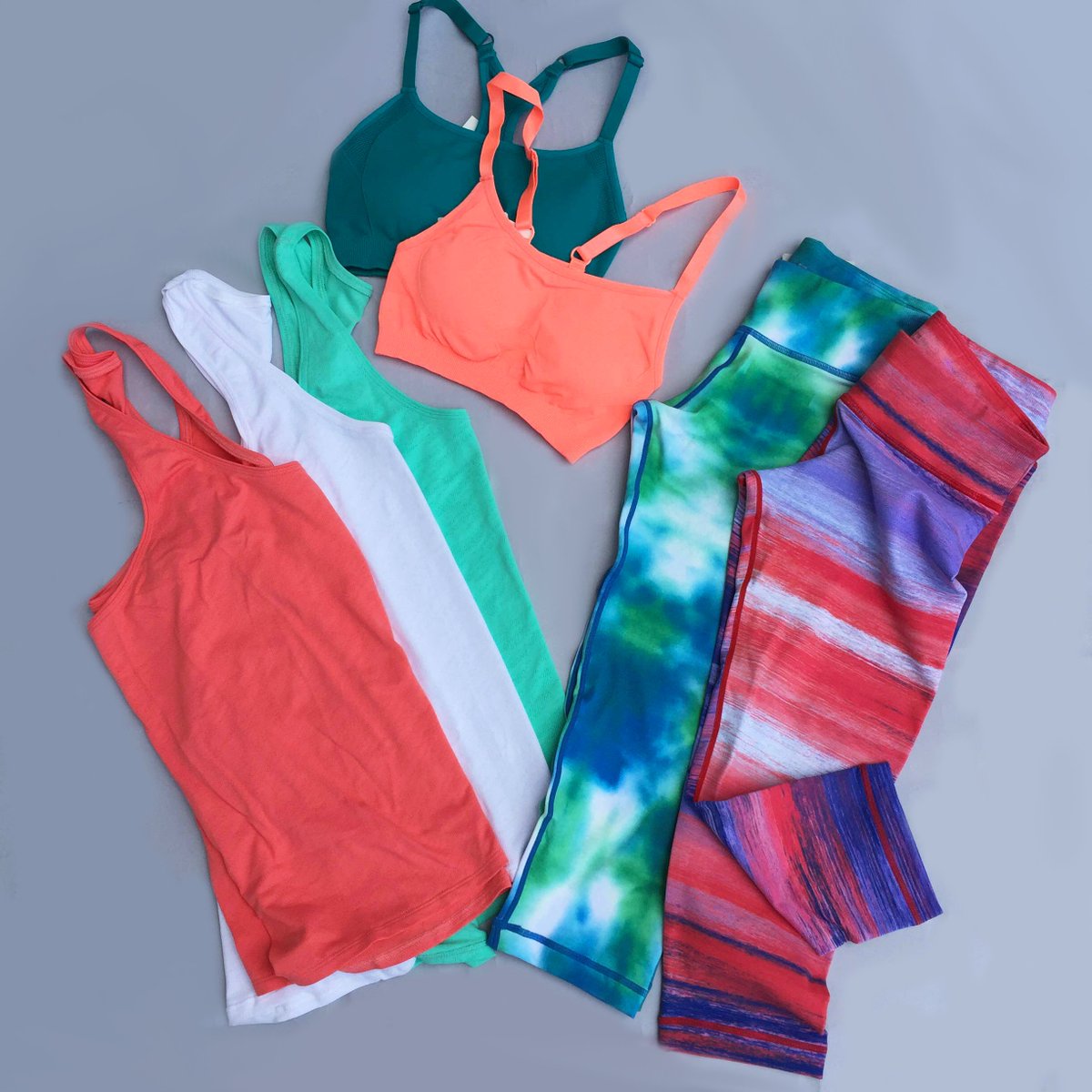 energympilates's tweet photo. What motivates you to work out?
Mine is PIlates and Clothes!
#cantgetenough
#workoutwear
#activewear
#pilatesfashion
#pilatesactivewear https://t.co/cfvNZRWBED