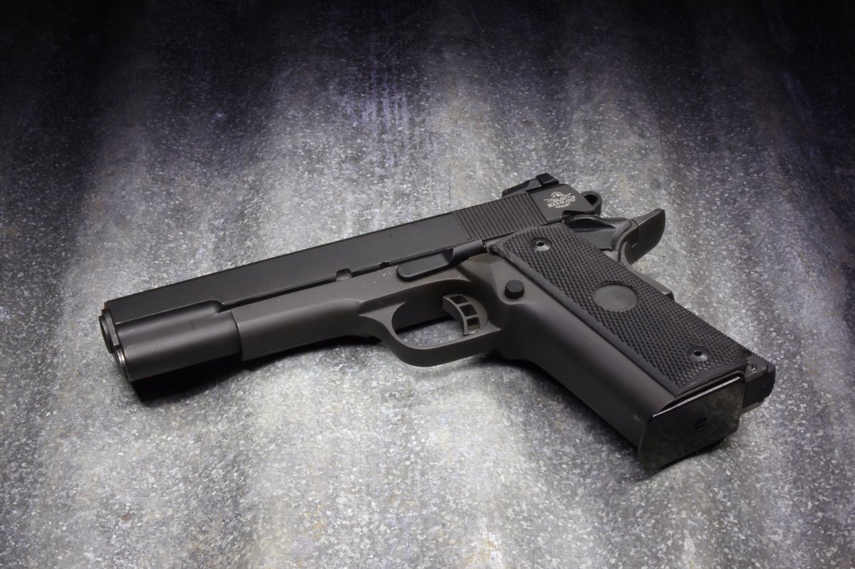 LoneStarLoaded's tweet photo. How to make Monday (or life) better - own some 1911s. Thank you, John Moses Browning!!! #happybirthday
#1911  #2a #johnmosesbrowning https://t.co/VpsPJj5rMU