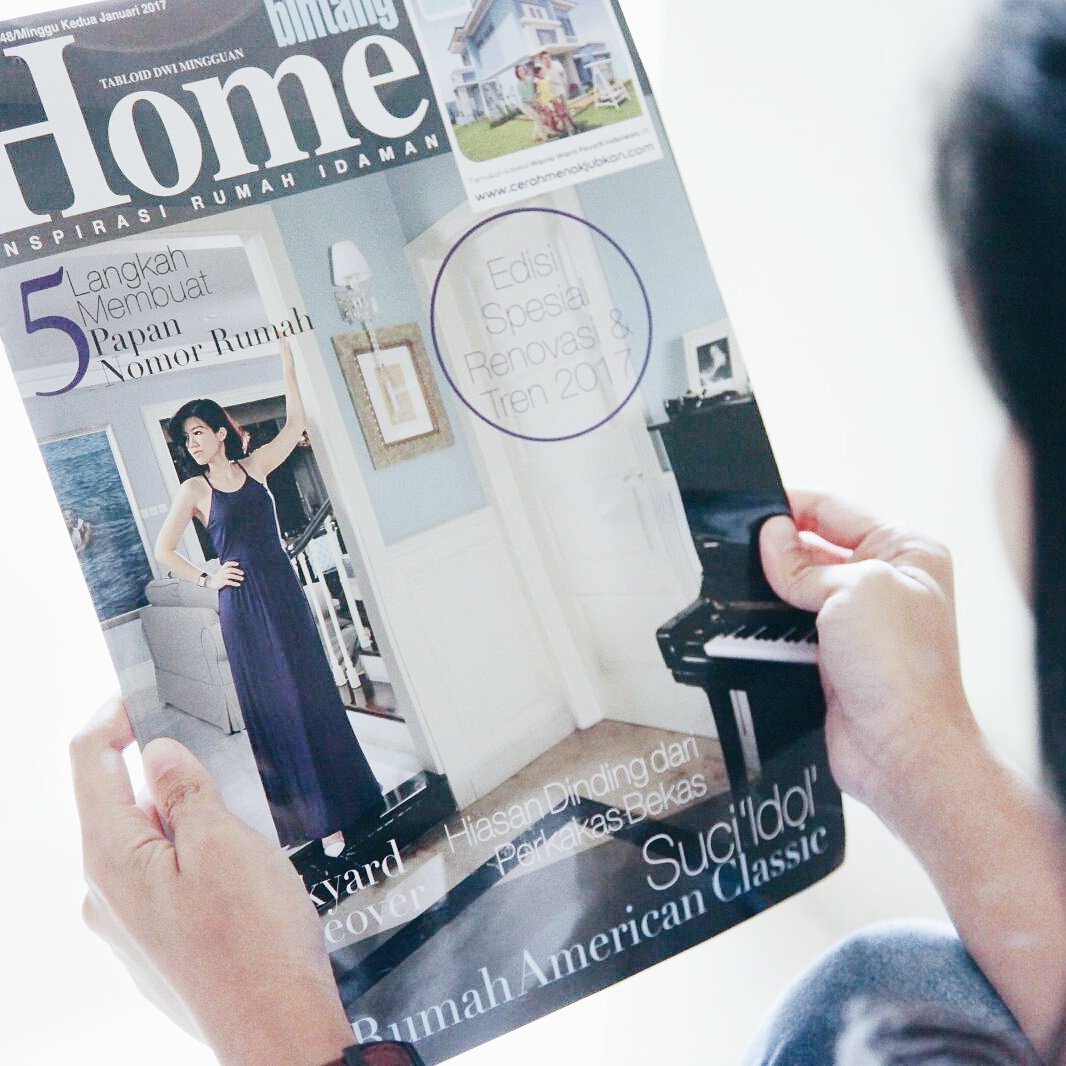 E_MOTION_ENT's tweet photo. Selamat pagi! Udah punya @bintangHOME edisi #348 minggu kedua Januari? Ada @agathaSuci8 yg ngebahas rumah nya, loh! https://t.co/T35e5l0xYn