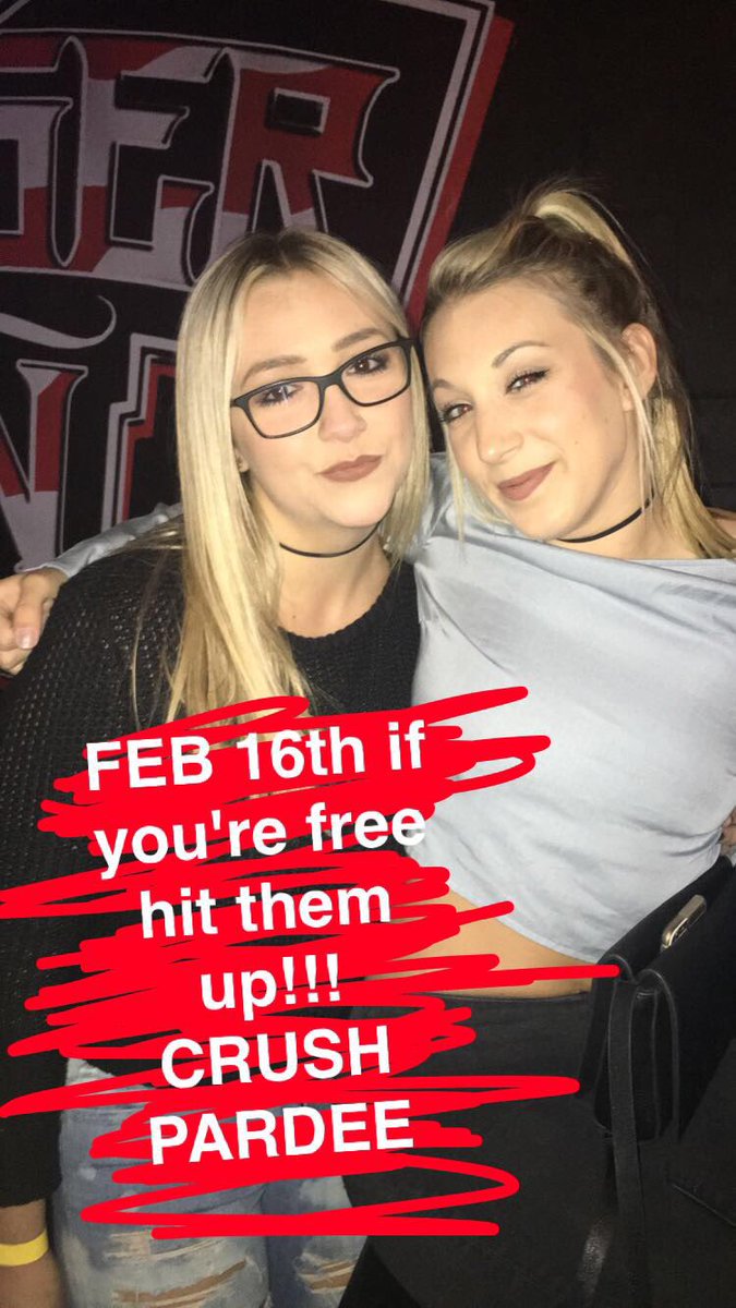 lizzycargo's tweet photo. No seeiosuly hit them up #StaggerInnUCF #UPshow https://t.co/NrHqO8eQSd