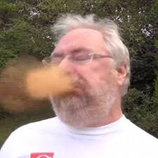 gavruddick's tweet photo. @Iromg @TheTwoMikes @mikeparry8 Quick search online brings some comedy gold (or should i say cinnamon) #plank https://t.co/uEc1MrUrRI