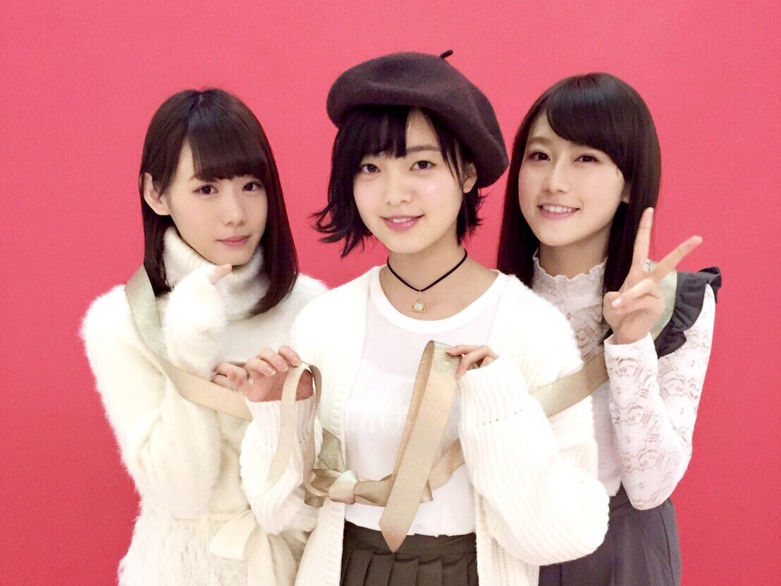 本日1月24日(火)発売の「smart」3月号に小池美波・鈴本美愉・平手友
