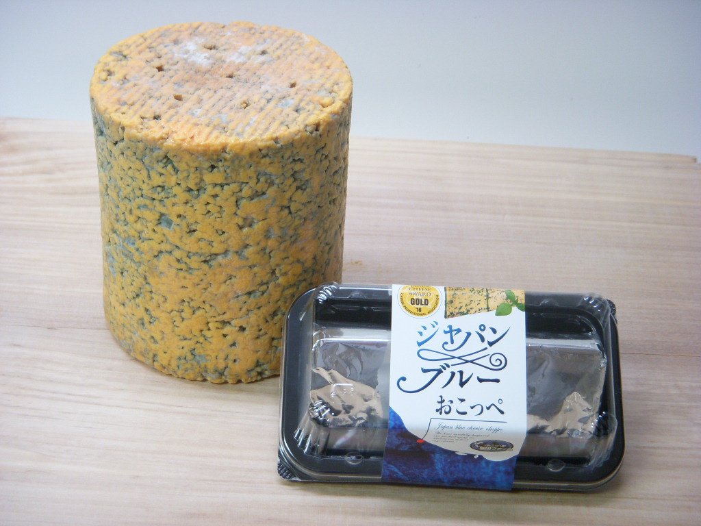 ミルク＆ナチュラルチーズフェア2017　さっぽろ東急百貨店9階催事場
1月26日（木）～1月31日（火）10：00～20：00（最終日は18：00）
ジャパンチーズアワード2016　金賞受賞の、新商品「ジャパンブルーおこっぺ」が初出品！期間中試食ストリートでもお試しいただけます。