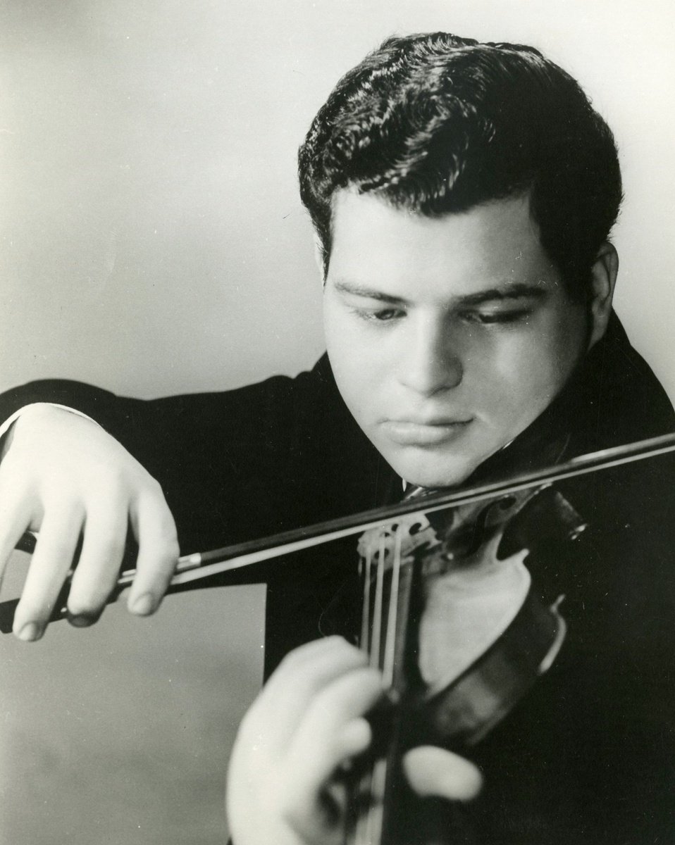 HollywoodBowl's tweet image. "I've had a lot of exp. playing outdoors, but nothing as special or exciting as playing at the #HollywoodBowl." #ItzhakPerlman, July 1966.