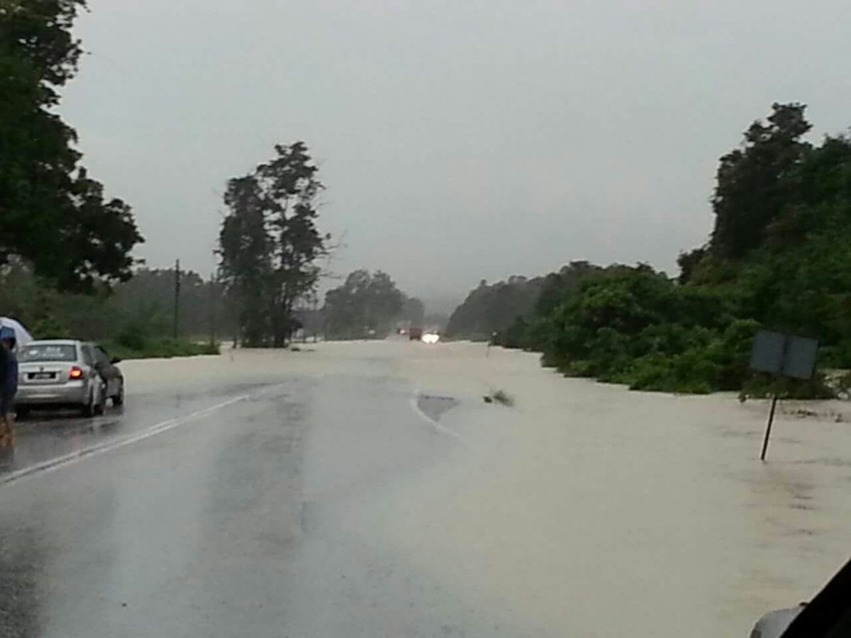 Traffic Johor Baharu A Twitter Jalan Mawai Kota Tinggi Infobanjirjohor Sumber Whatsapp