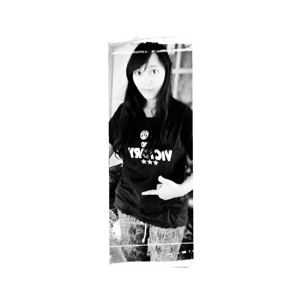SusanYulistini_'s tweet photo. 😁😆 https://t.co/4oNsZMUY5u