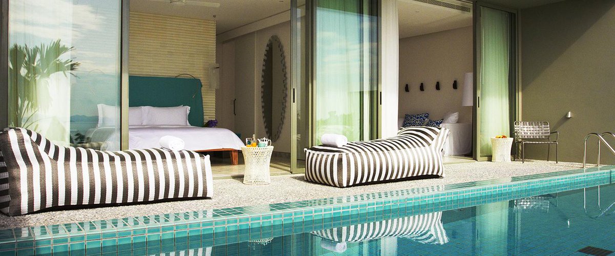 luxurysightsee's tweet photo. Allow in the luxury comforts of the bay pool suite which comes with large decks, private bar, &amp; fresh fruit platters.
#PointYamu @COMOHotels https://t.co/RWmpUc793S