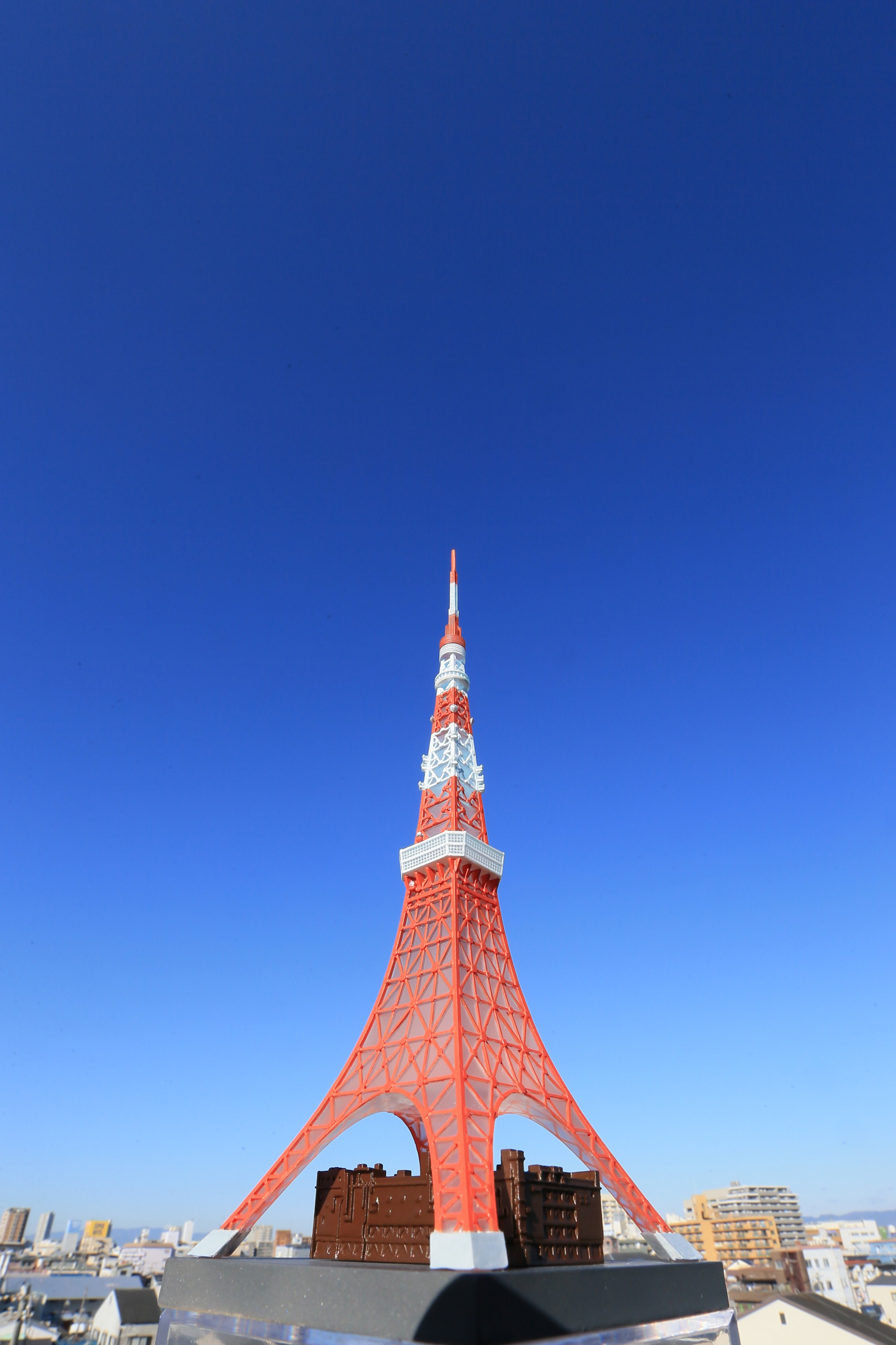 株式会社海洋堂 ソフトビニール製フィギュア ソフビトイボックス 東京タワー 日本電波塔 1 1300スケール ご予約受付中 くるりの東京を聞くときにはどうしても必要ですね T Co Onnttpmmv2 くるり 東京 T Co Mvzvidv3ci Twitter