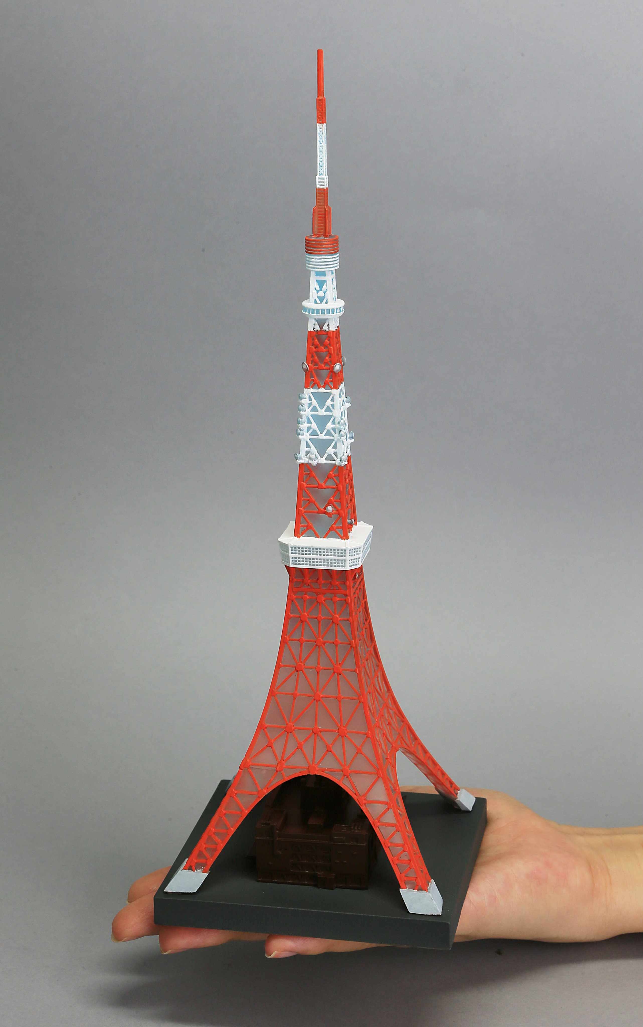 株式会社海洋堂 ソフトビニール製フィギュア ソフビトイボックス 東京タワー 日本電波塔 1 1300スケール ご予約受付中 くるりの東京を聞くときにはどうしても必要ですね T Co Onnttpmmv2 くるり 東京 T Co Mvzvidv3ci Twitter