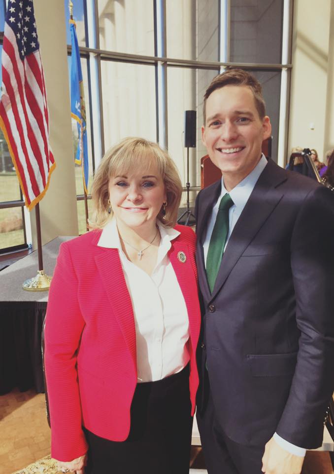 MaryFallin's tweet image. Congrats to OK's own, @mattpinnell, on being asked to oversee @GOP transition team! #GOP

politico.com/blogs/donald-t…