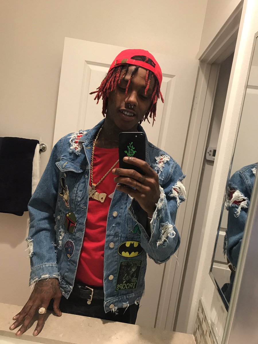 FamousDex's tweet photo. 🏹💉💯 https://t.co/hqb6rmk7ej