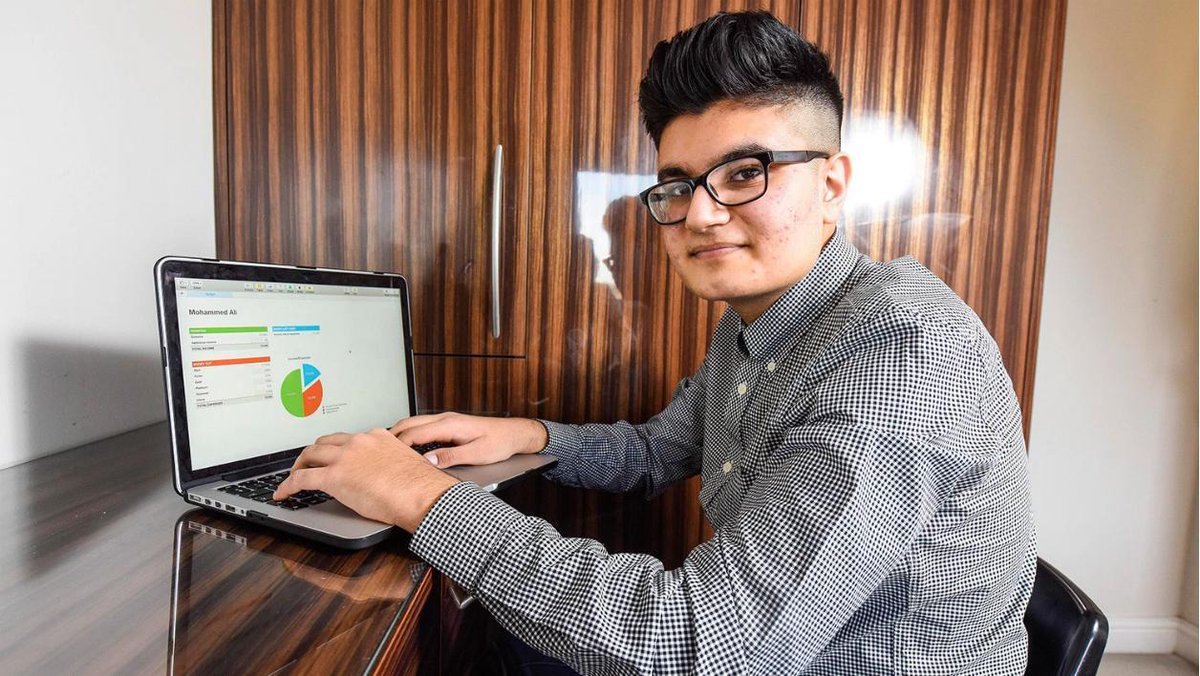 bfmbusiness's tweet photo. À 16 ans, il refuse une offre de rachat à 6 millions d'euros pour son site web https://t.co/bkePw6Nhew https://t.co/REb8b5Xcp6