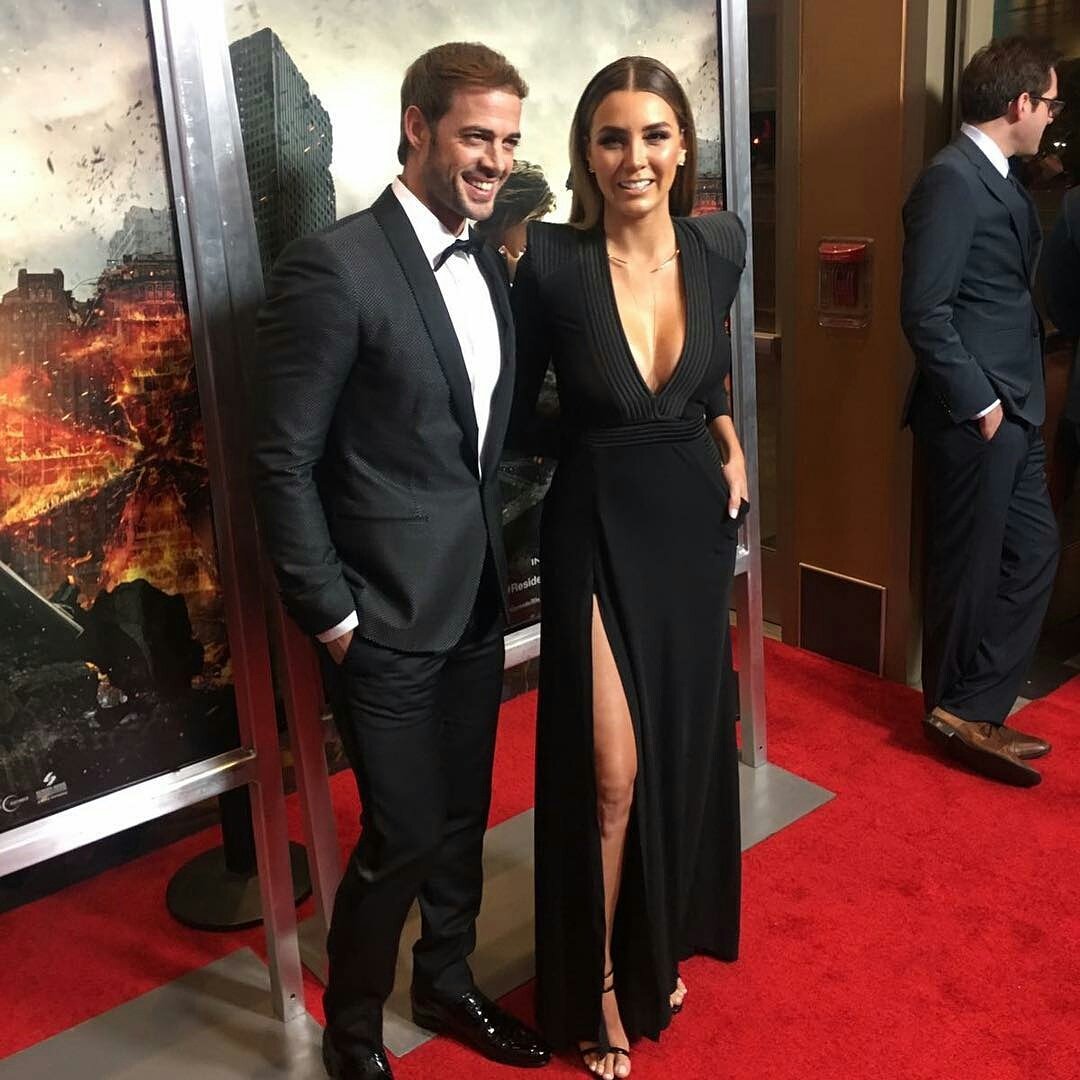MonyqueLevy_29's tweet photo. Via #IG @peopleenespanol Miren qué elegantes lucen @willylevy29 y su pareja @Elygutierrez19  en el estreno #ResidentEvilMovie 📸📷Screen Gems https://t.co/GbsmWOCexi