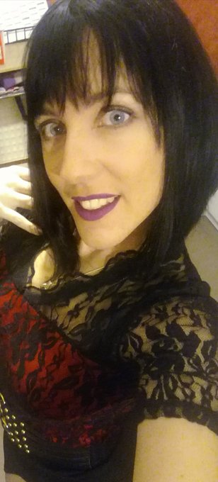 💞💕 Bon r&eacute;veil mes ch&eacute;ris ! En route pour Paris, gros bisous ! 💕💞 https://t.co/XpwTGJxeKJ<a href="/tag/action"class="tags"><span>#action</span></a><a href="/tag/silence"class="tags"><span>#silence</span></a>